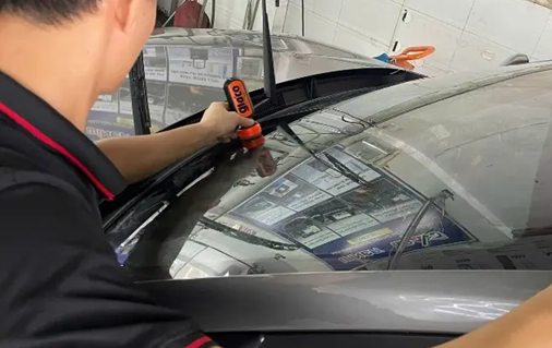 Dịch Vụ Chăm Sóc và Bảo Vệ Xe Toàn Diện Tại Xưởng Dịch Vụ Dịch Vụ Chăm Sóc và Bảo Vệ Xe Toàn Diện Tại Xưởng Dịch Vụ